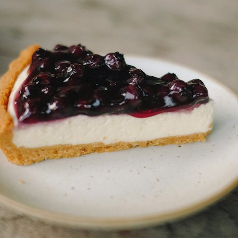 Yaban mersinli cheesecake